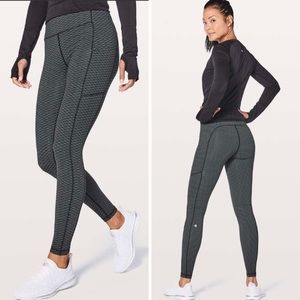 Lululemon Speed Up Tight 28” Size 6